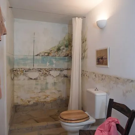 Jennifer's Lovely Retreat *